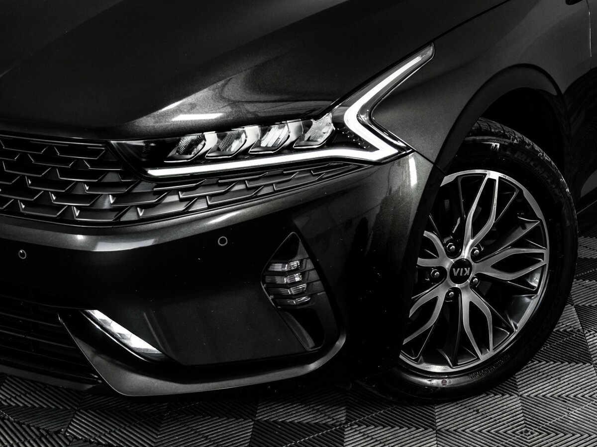 Купить Kia K5 с пробегом. Фото: #2