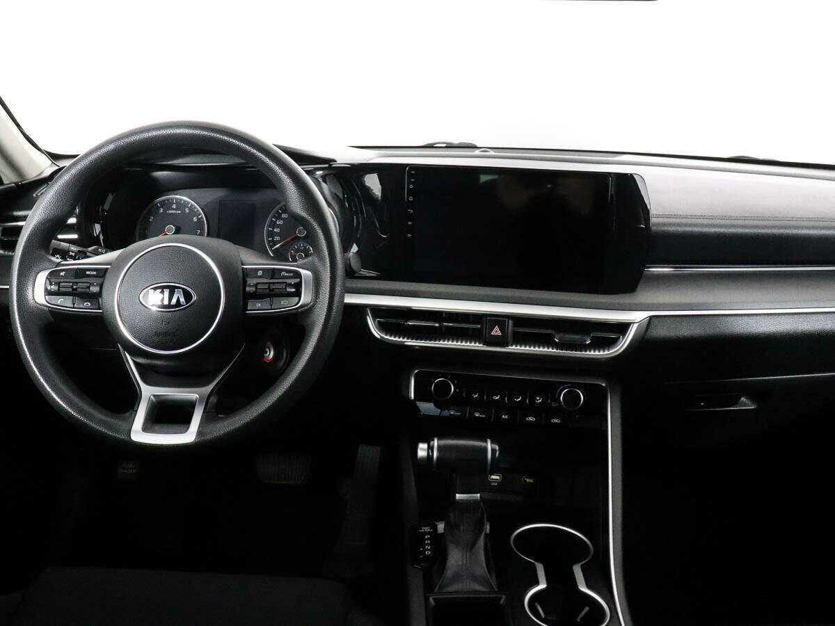 Купить Kia K5 с пробегом. Фото: #10