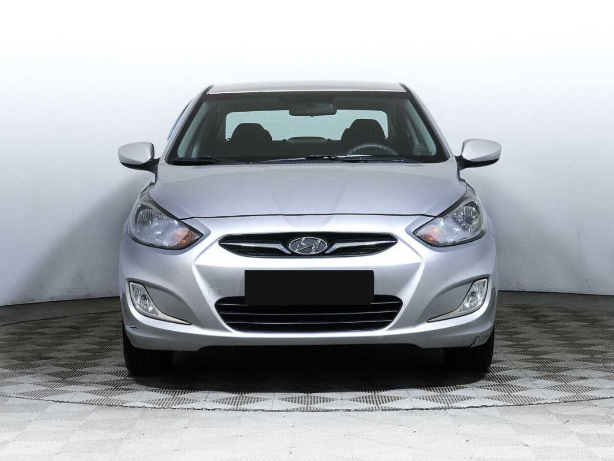 Купить Hyundai Solaris с пробегом. Посмотреть фото