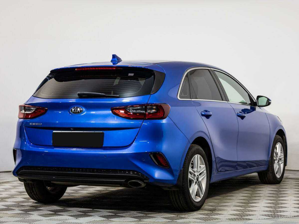Купить Kia Ceed с пробегом. Фото: #3