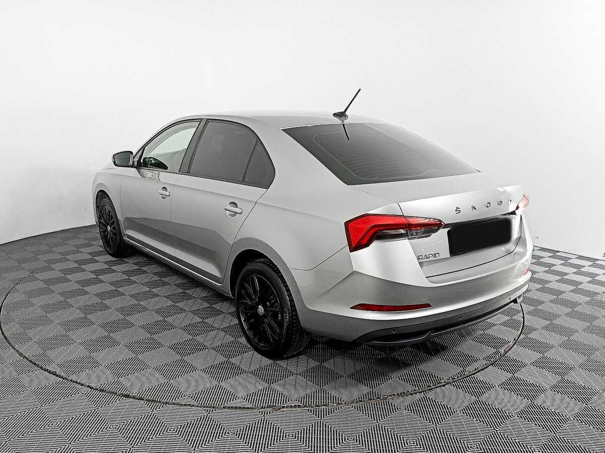 Купить Skoda Rapid с пробегом. Фото: #6