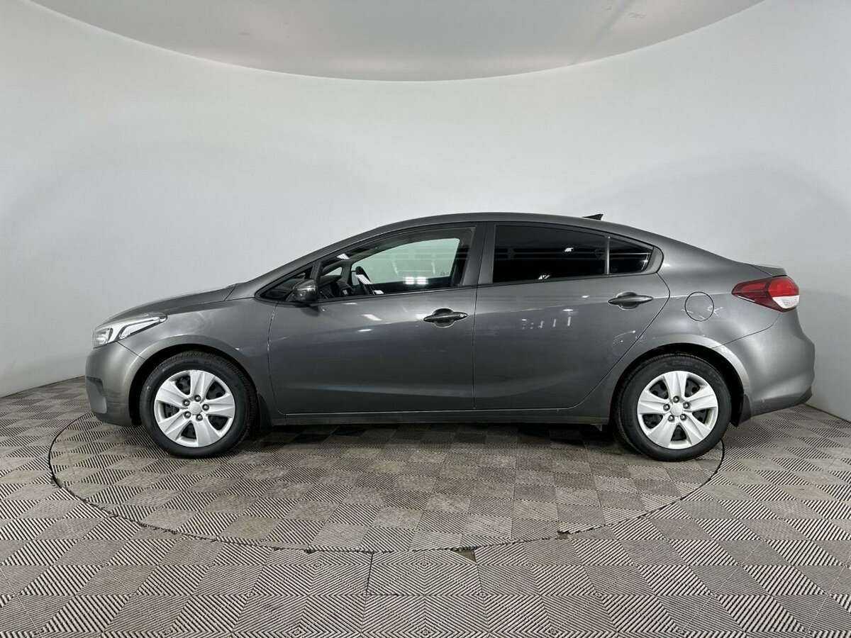 Купить Kia Cerato с пробегом. Фото: #4
