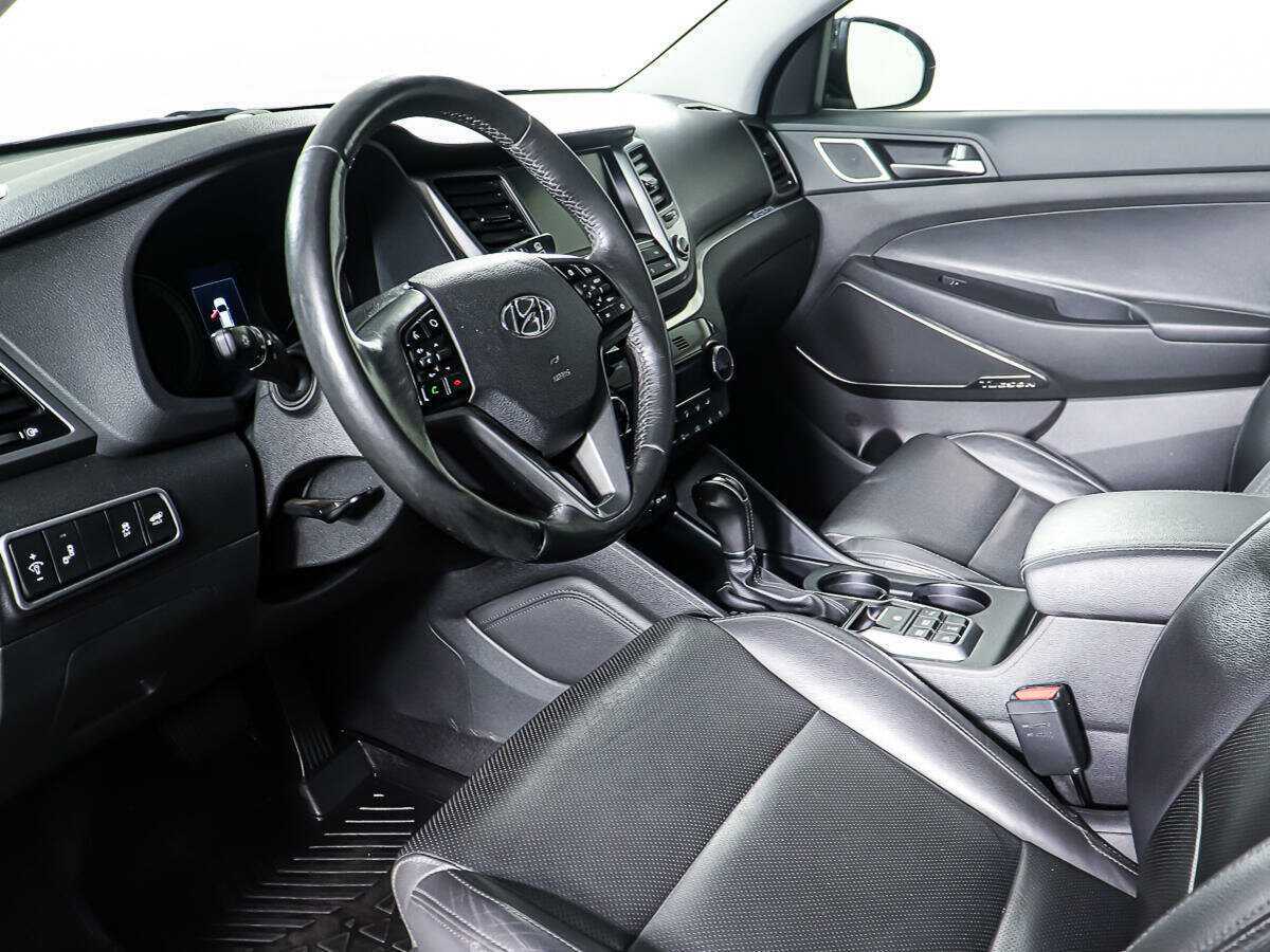 Купить Hyundai Tucson с пробегом. Фото: #12