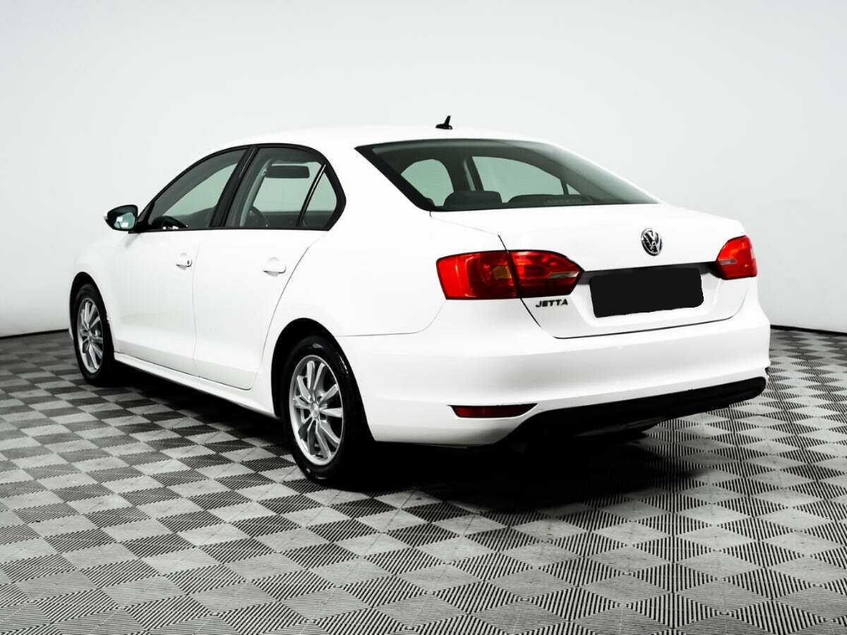 Купить Volkswagen Jetta с пробегом. Фото: #6