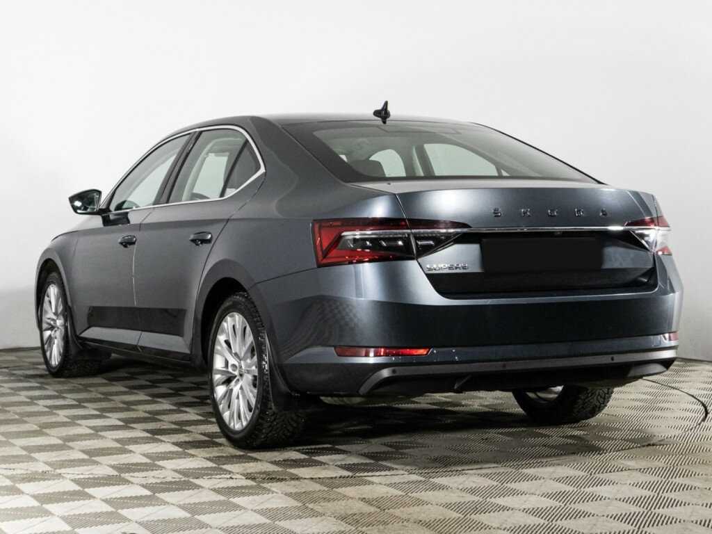 Купить Skoda Superb с пробегом. Фото: #6