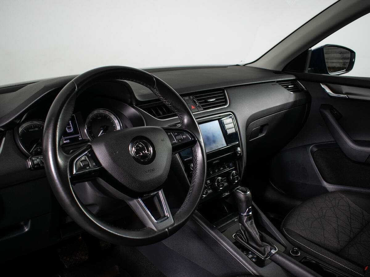 Купить Skoda Octavia с пробегом. Фото: #12