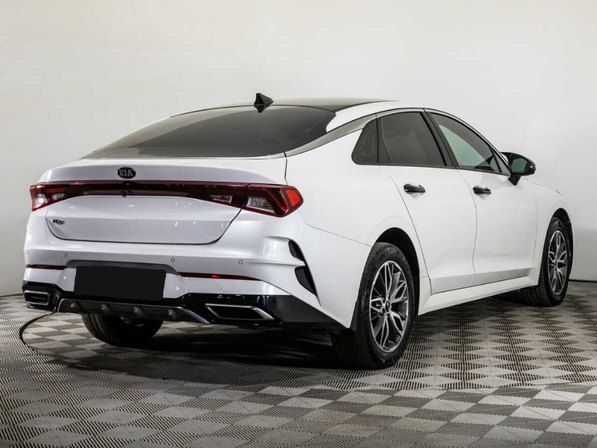 Купить Kia K5 с пробегом. Фото: #4