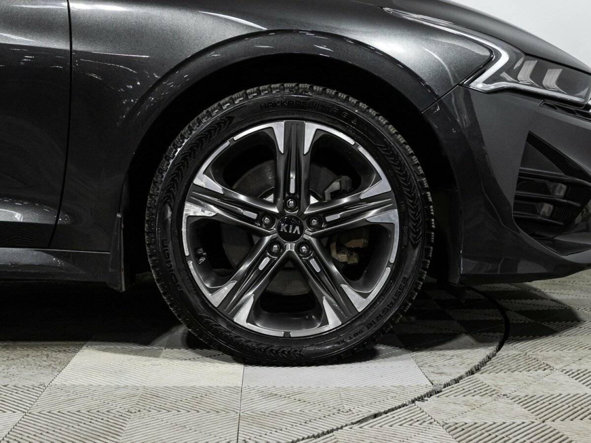 Купить Kia K5 с пробегом. Фото: #28