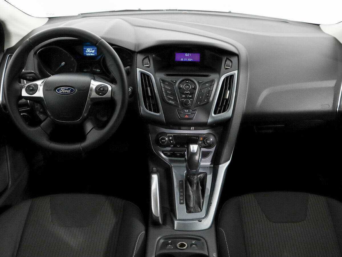 Купить Ford Focus с пробегом. Фото: #10