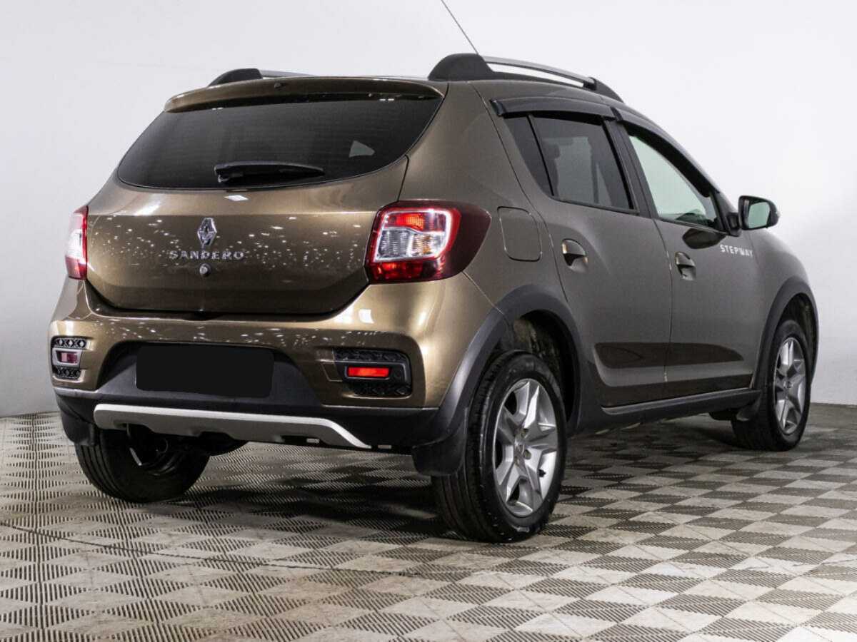 Купить Renault Sandero с пробегом. Фото: #4