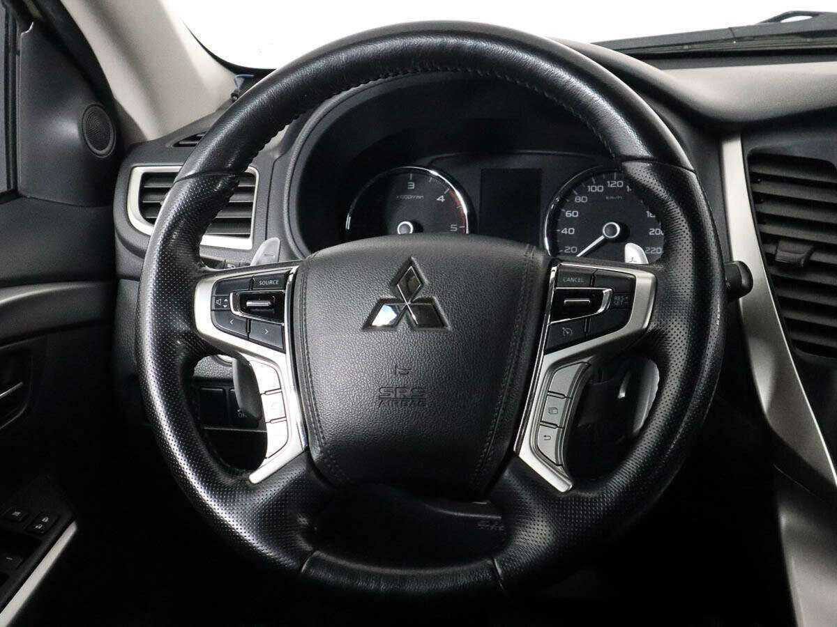 Купить Mitsubishi Pajero Sport с пробегом. Фото: #11