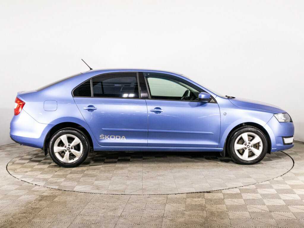 Купить Skoda Rapid с пробегом. Фото: #3