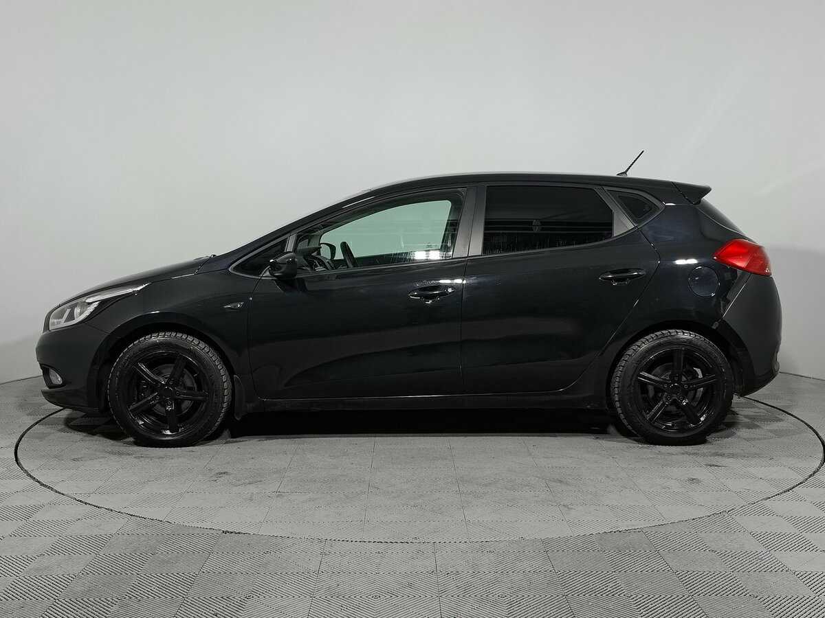 Купить Kia Ceed с пробегом. Фото: #3