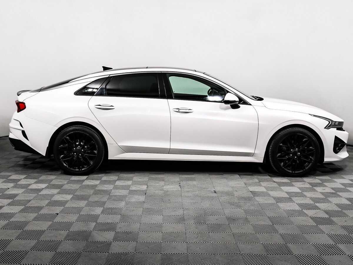 Купить Kia K5 с пробегом. Фото: #3