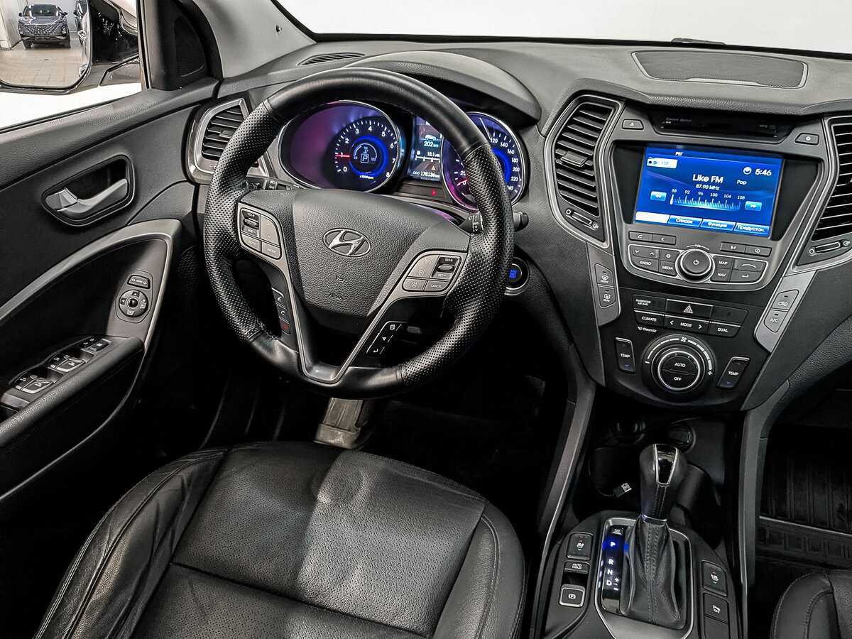Купить Hyundai Santa Fe с пробегом. Фото: #25