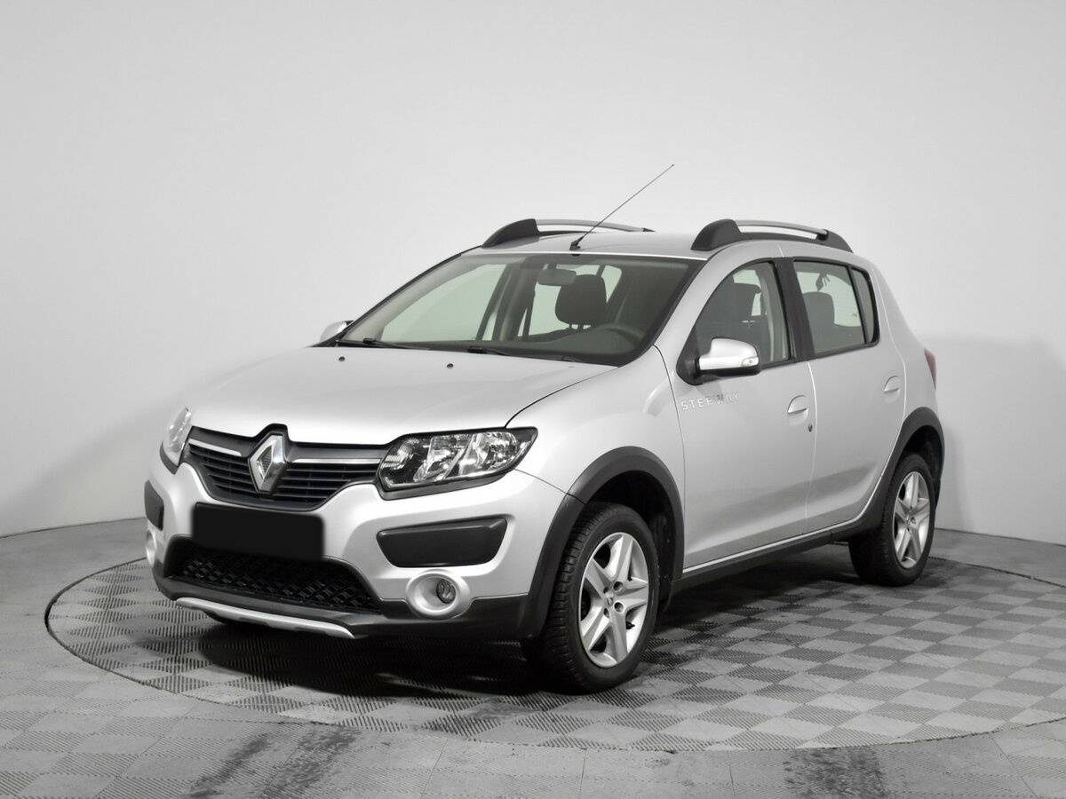 Купить Renault Sandero с пробегом. Посмотреть фото