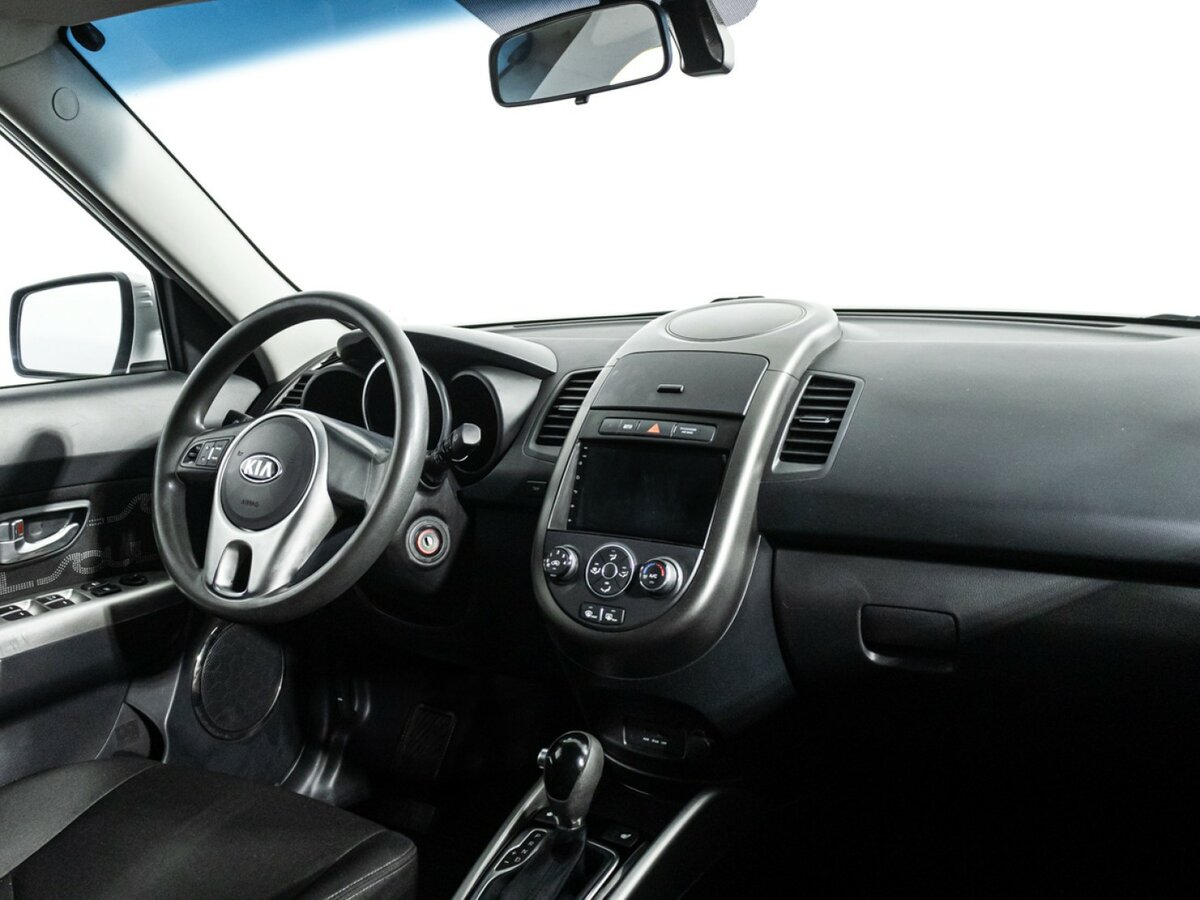 Купить Kia Soul с пробегом. Фото: #8