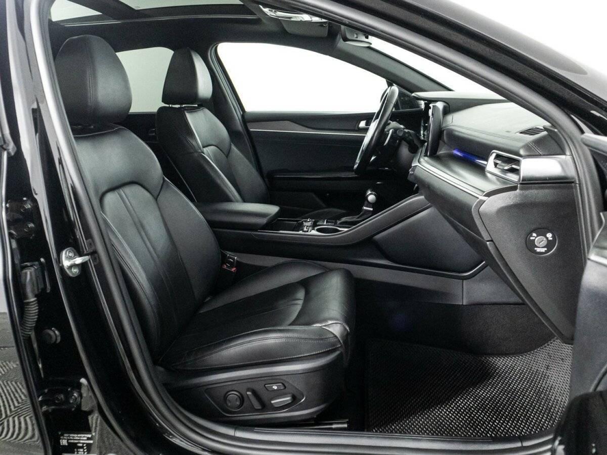 Купить Kia K5 с пробегом. Фото: #16