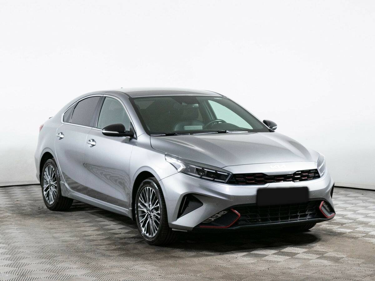 Купить Kia Cerato с пробегом. Фото: #2