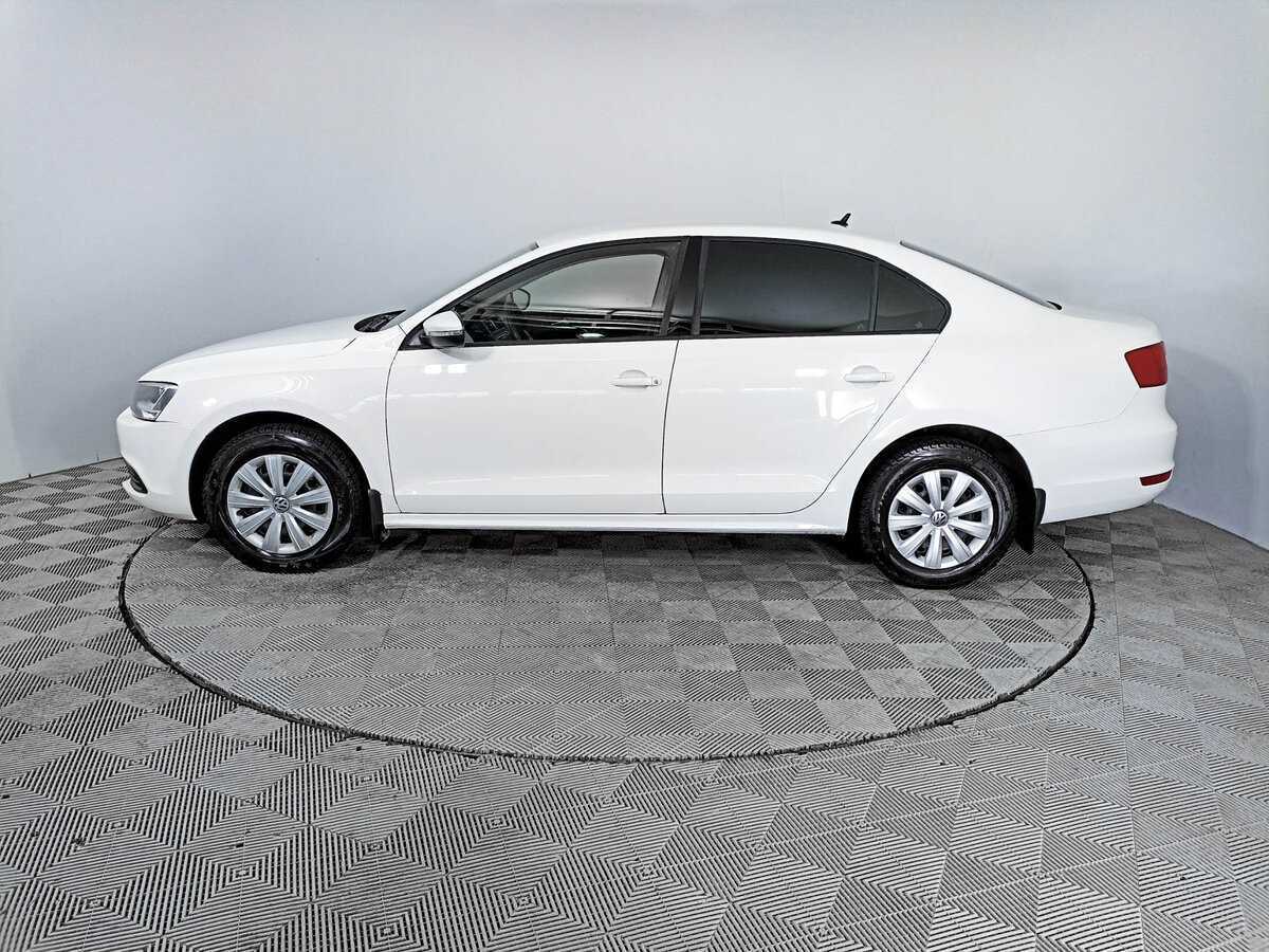 Купить Volkswagen Jetta с пробегом. Фото: #7