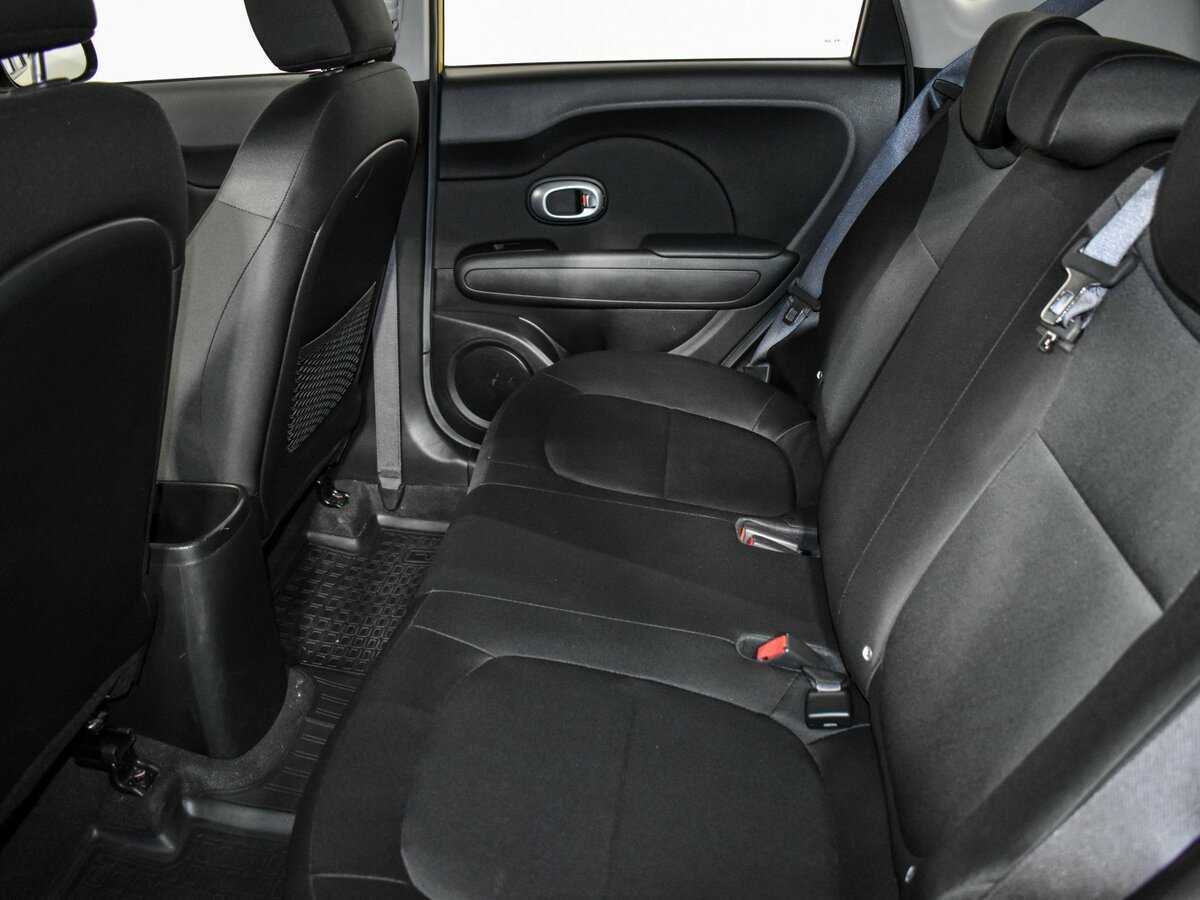 Купить Kia Soul с пробегом. Фото: #10
