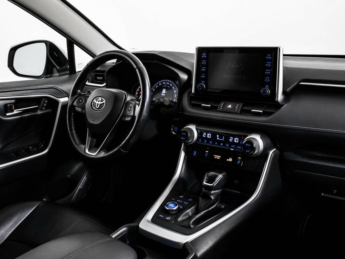 Купить Toyota RAV4 с пробегом. Фото: #6