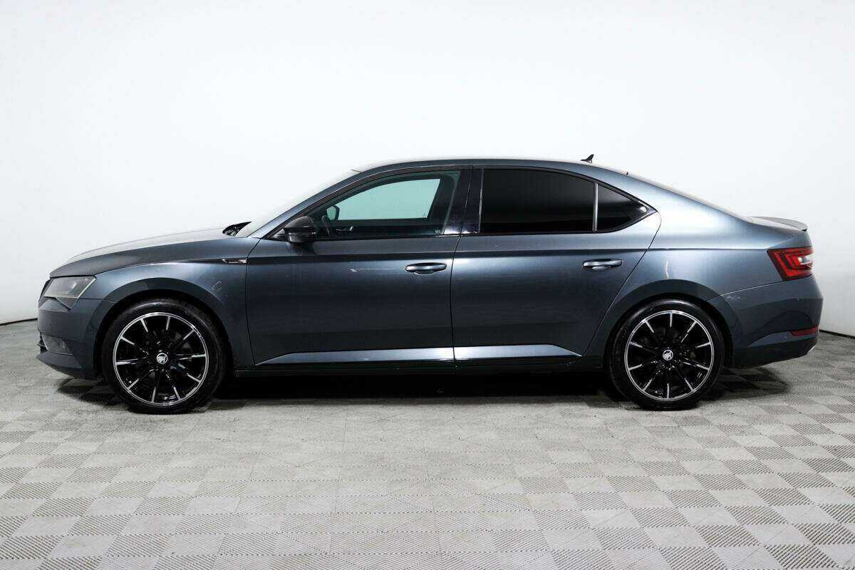 Купить Skoda Superb с пробегом. Фото: #7