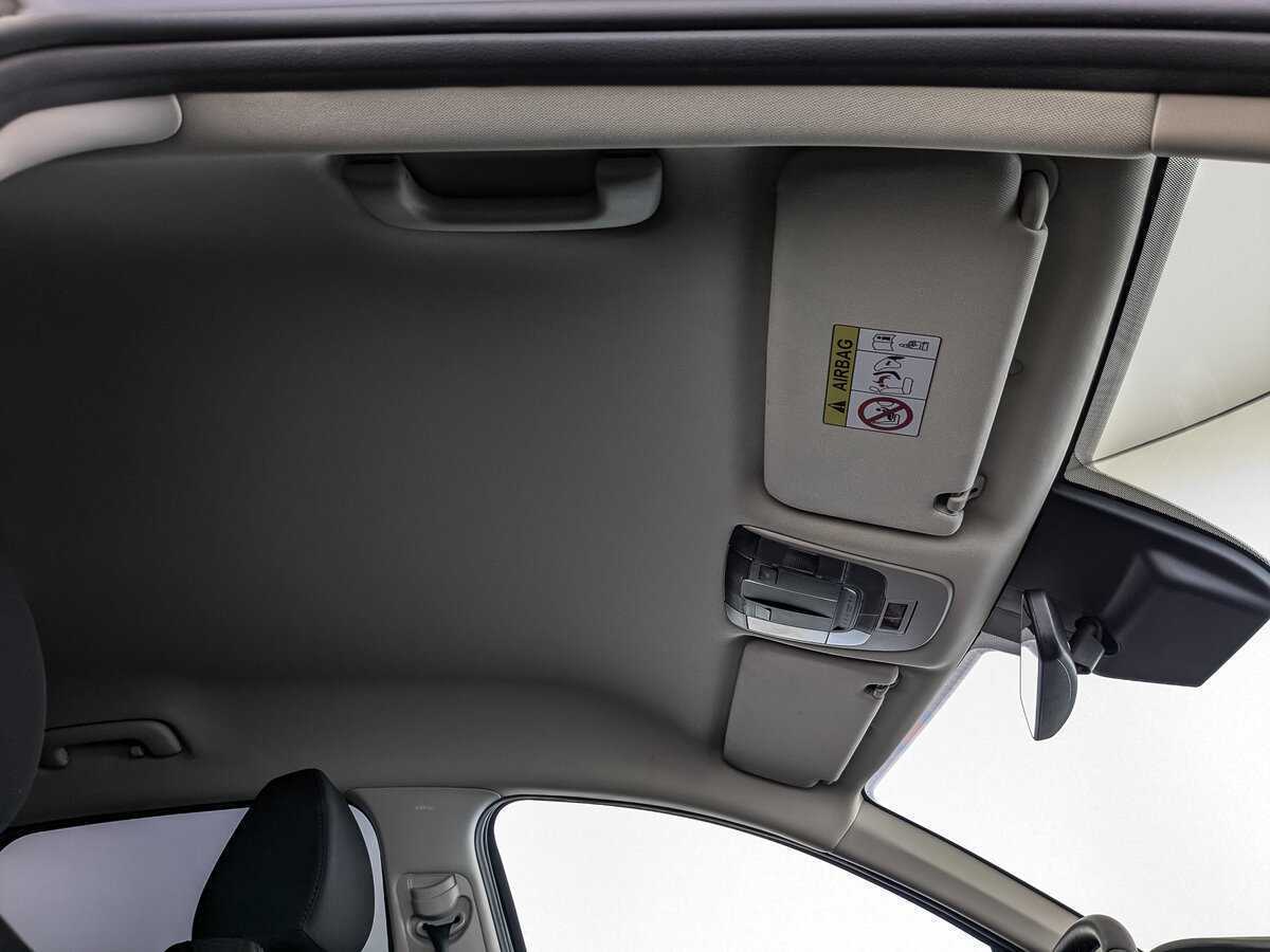 Купить Kia K5 с пробегом. Фото: #18