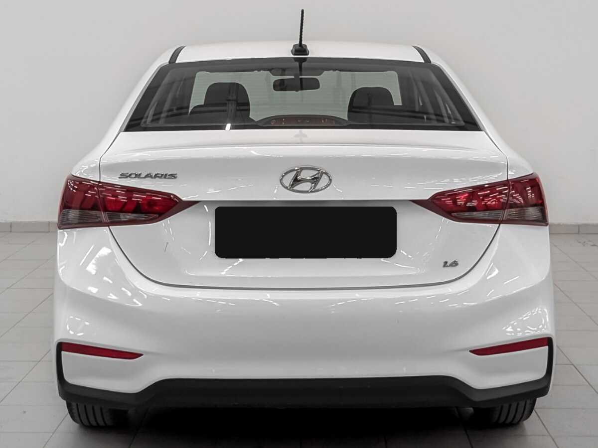 Купить Hyundai Solaris с пробегом. Фото: #5