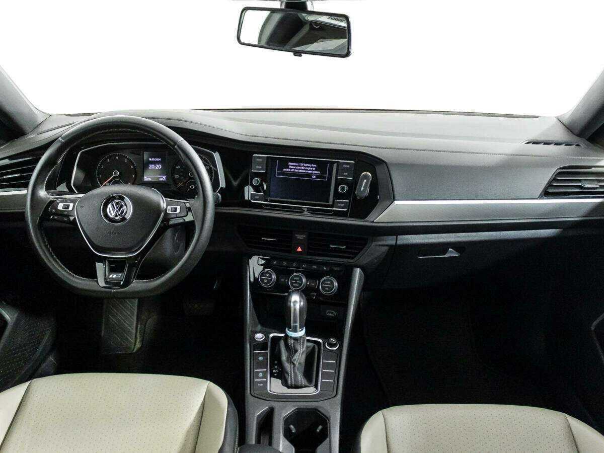 Купить Volkswagen Jetta с пробегом. Фото: #12