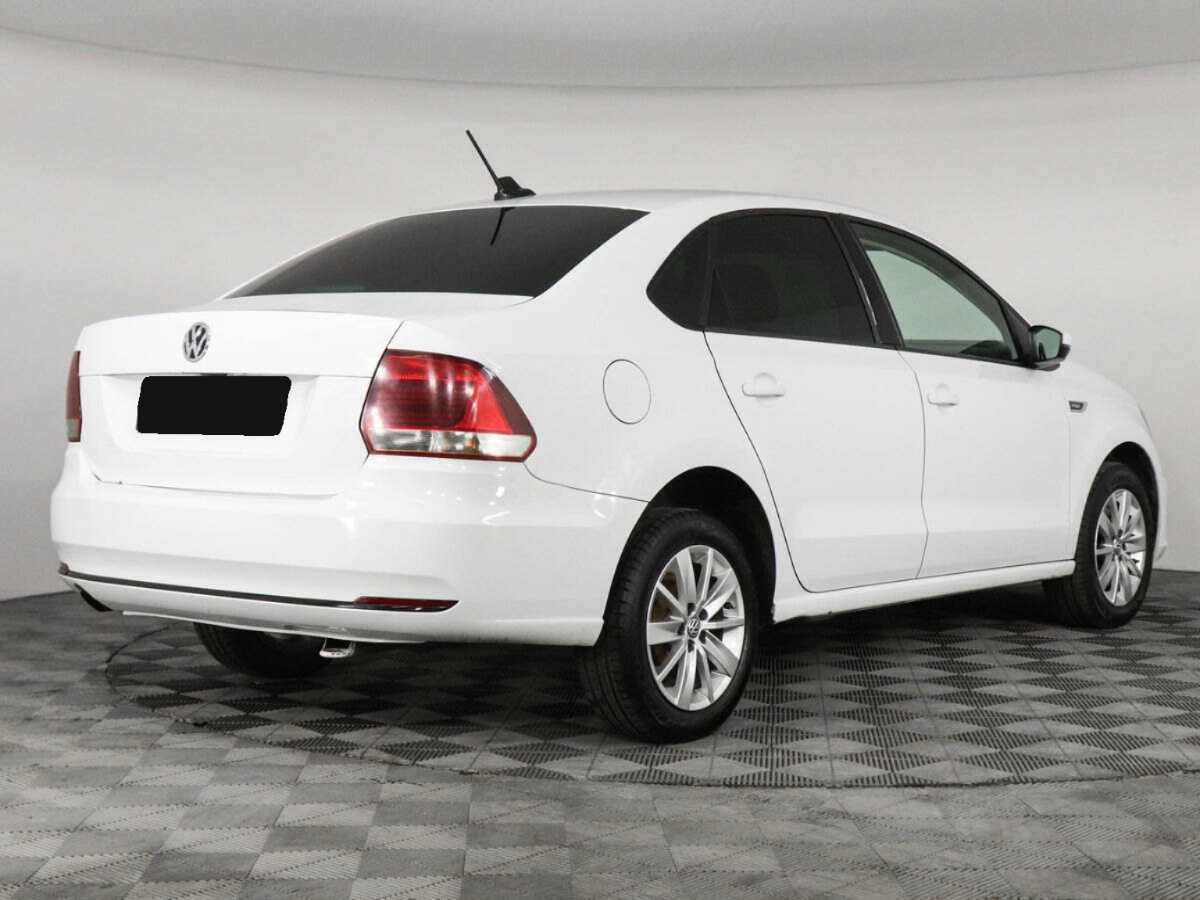 Купить Volkswagen Polo с пробегом. Фото: #4