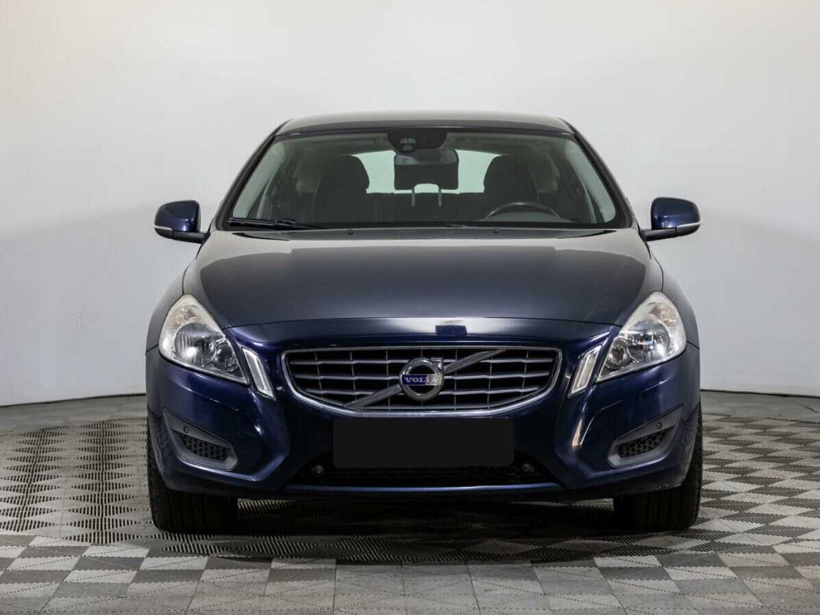 Купить Volvo V60 с пробегом. Фото: #1