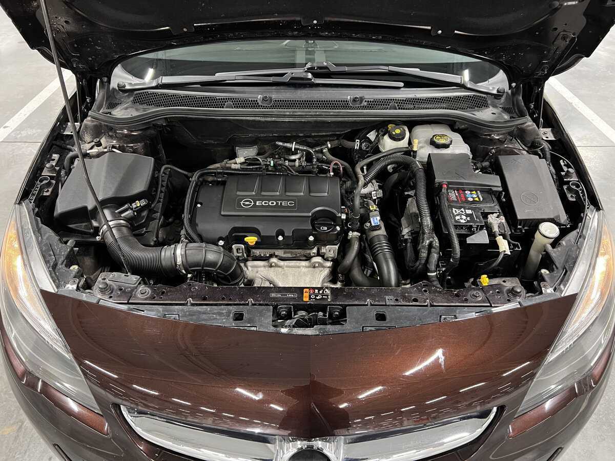 Купить Opel Astra с пробегом. Фото: #8