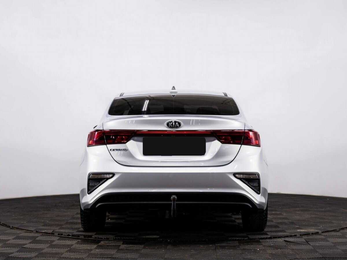 Купить Kia Cerato с пробегом. Фото: #4