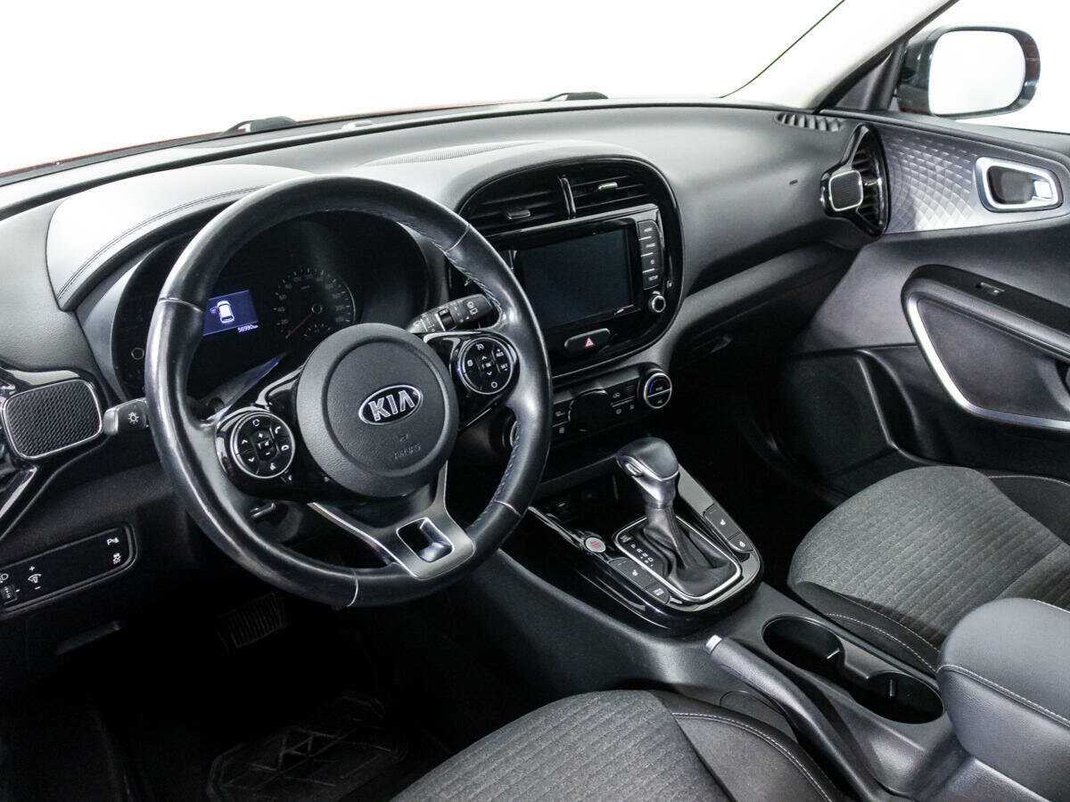 Купить Kia Soul с пробегом. Фото: #10