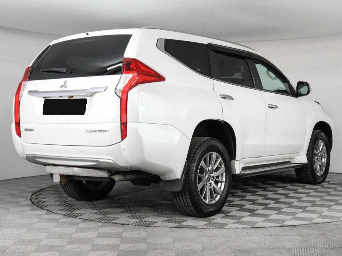 Купить Mitsubishi Pajero Sport с пробегом. Фото: #4
