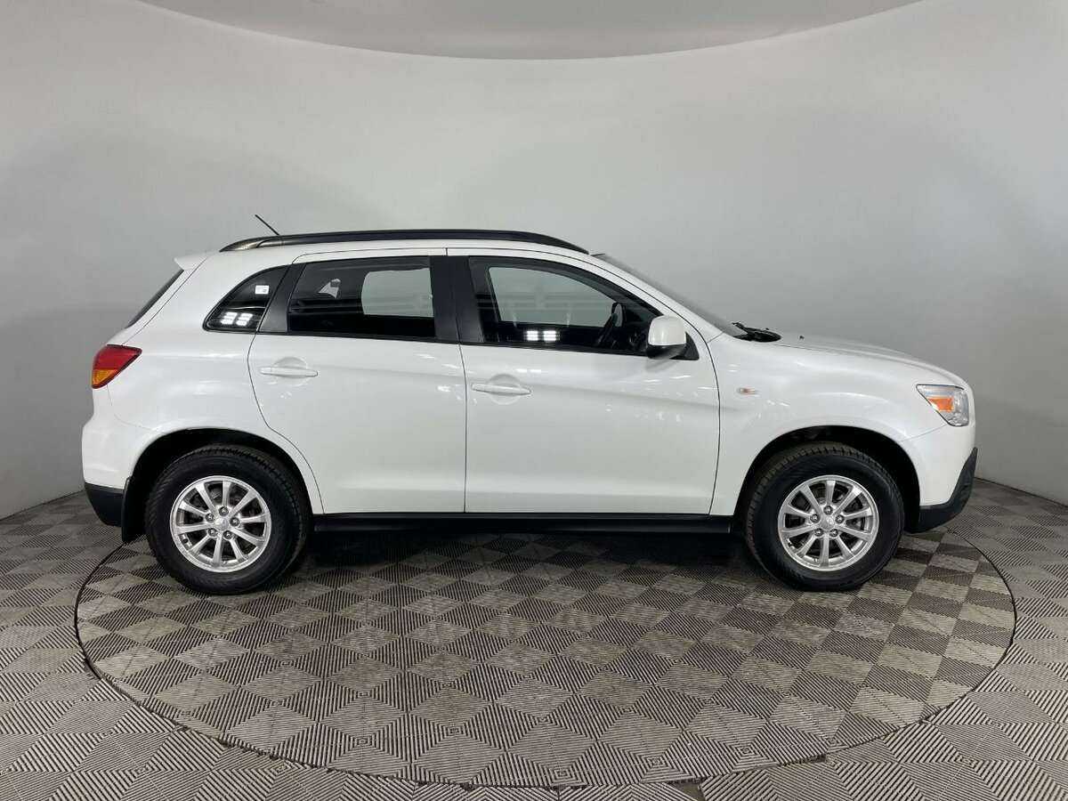 Купить Mitsubishi ASX с пробегом. Фото: #3