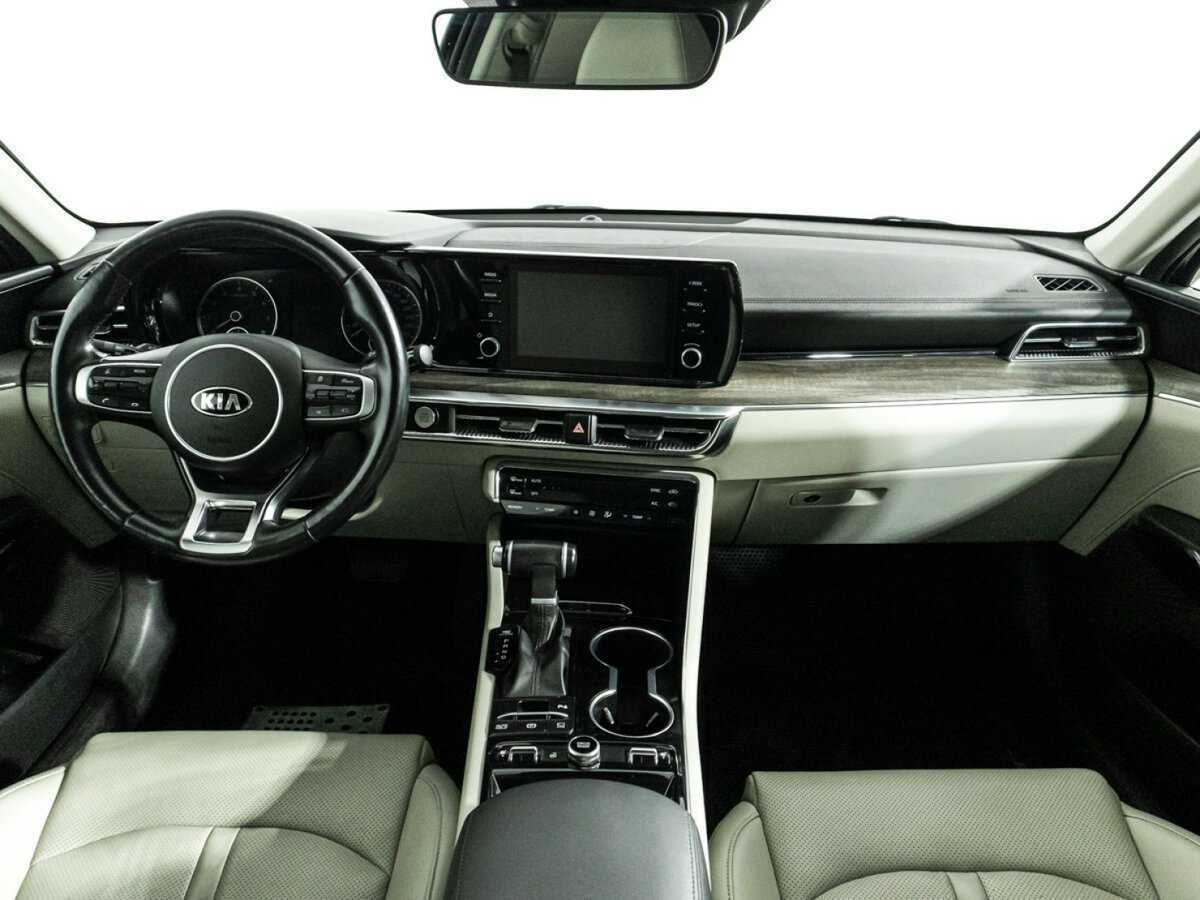 Купить Kia K5 с пробегом. Фото: #12