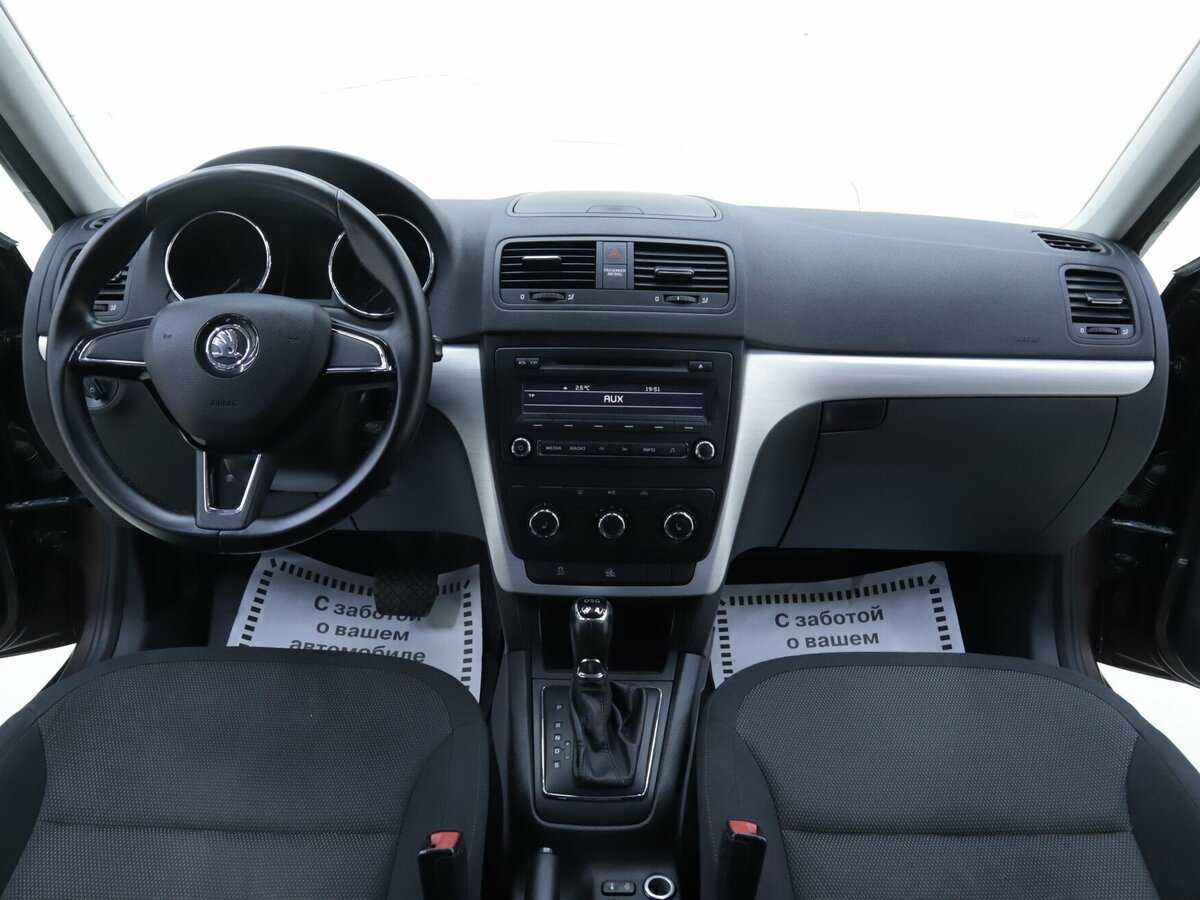 Купить Skoda Yeti с пробегом. Фото: #9