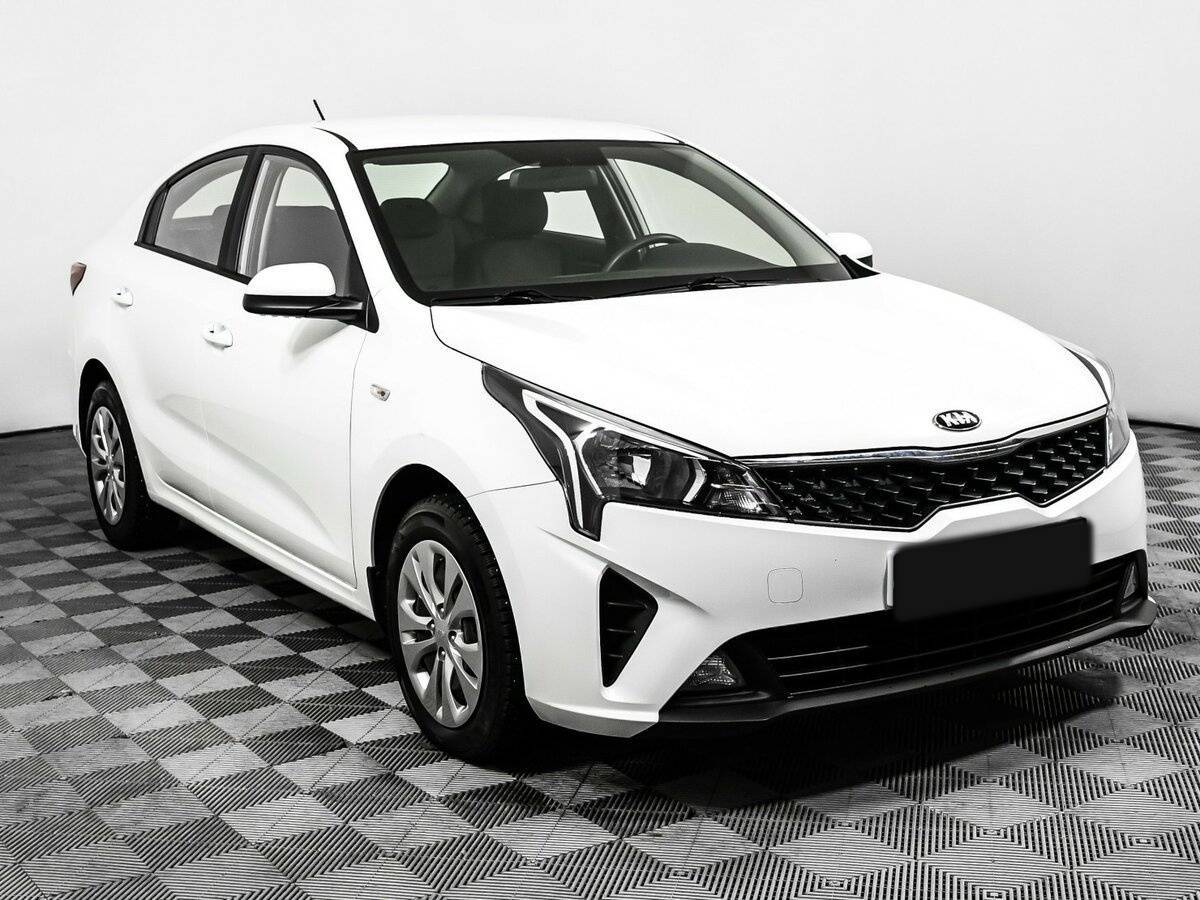 Купить Kia Rio с пробегом. Фото: #2