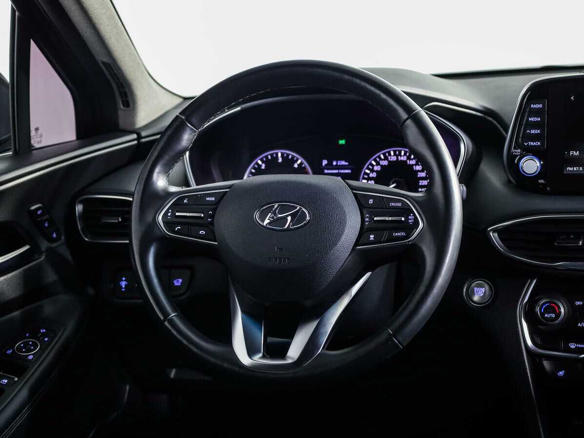 Купить Hyundai Santa Fe с пробегом. Фото: #9