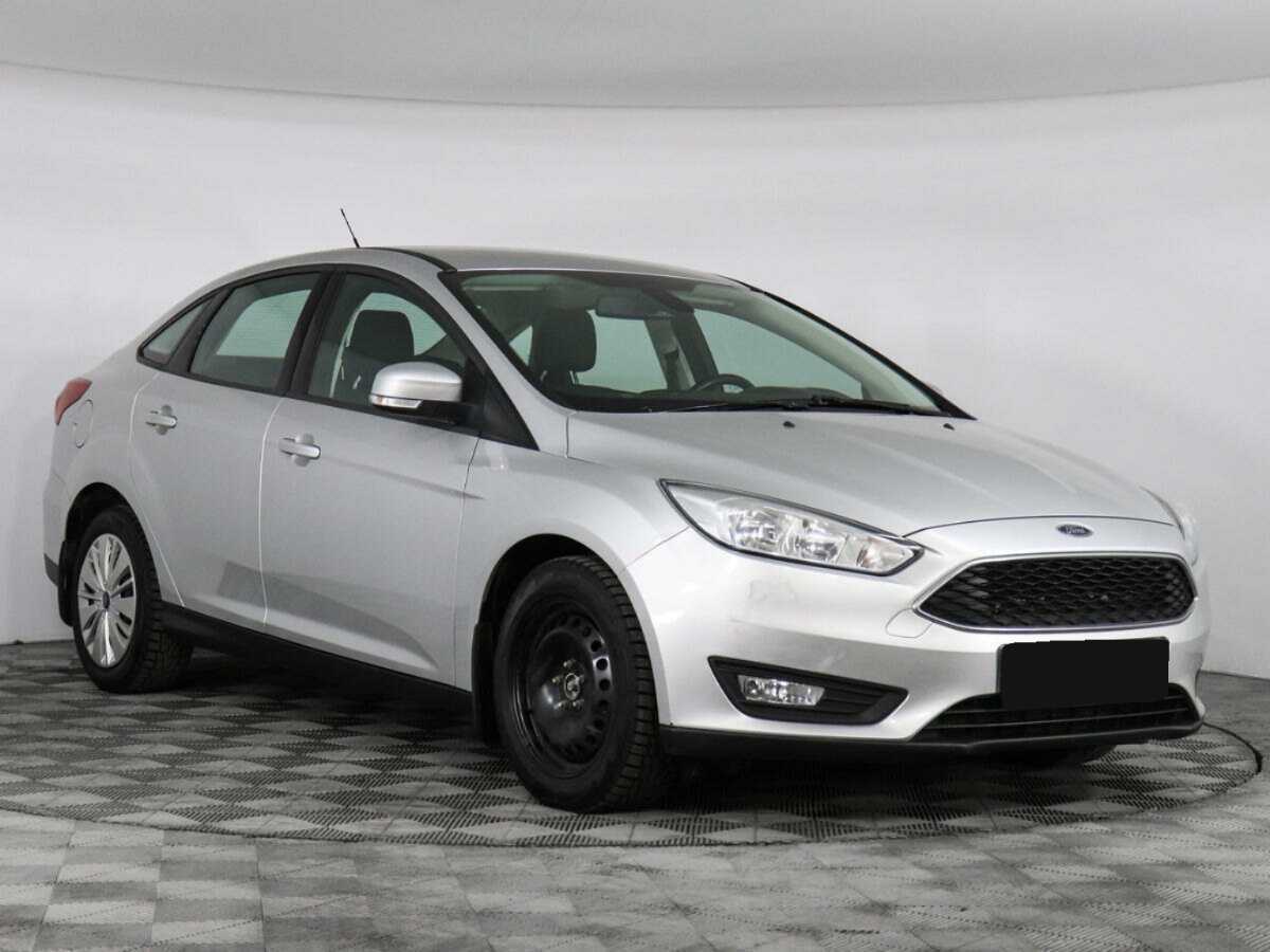 Купить Ford Focus с пробегом. Фото: #2