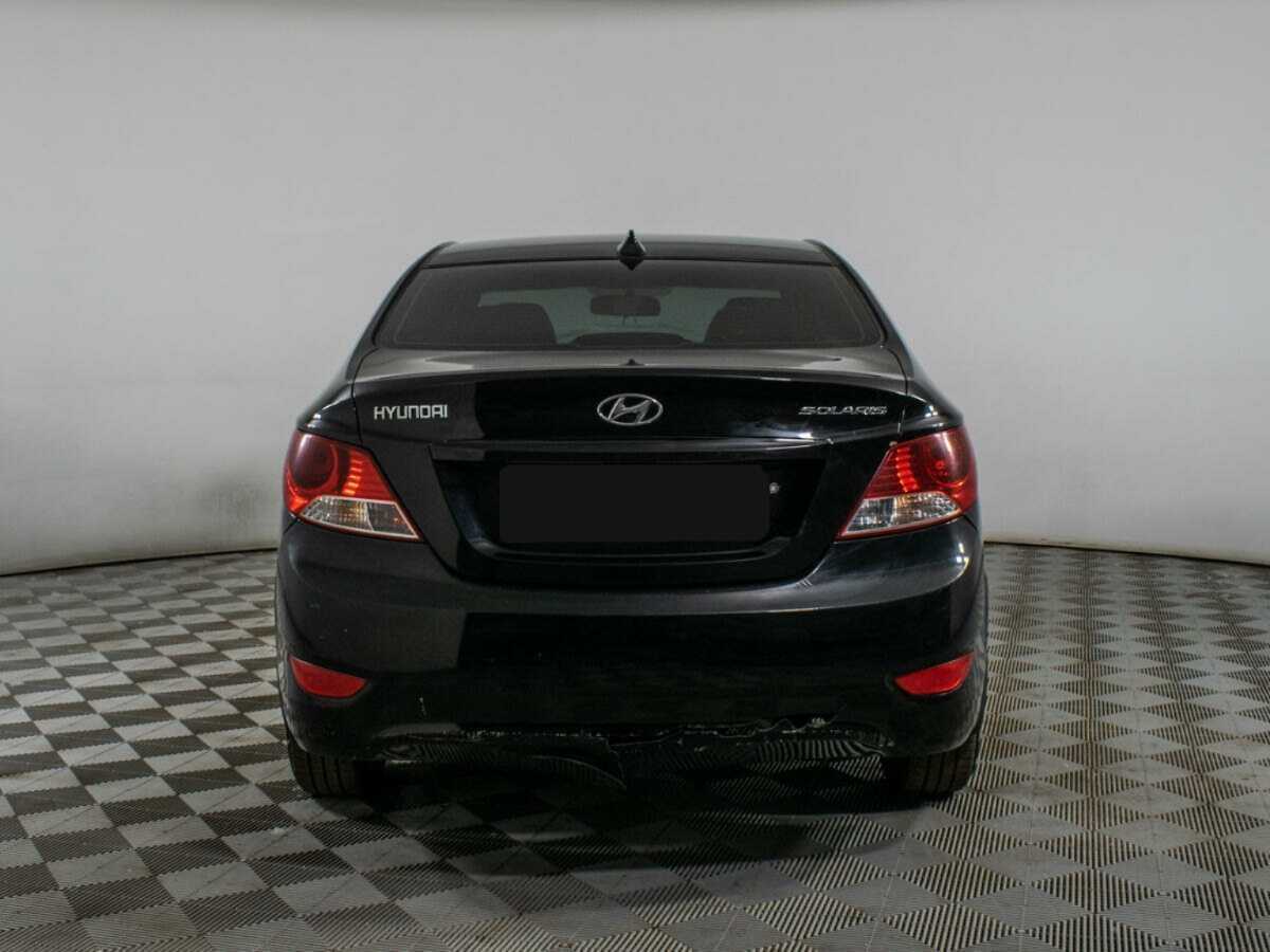 Купить Hyundai Solaris с пробегом. Фото: #5