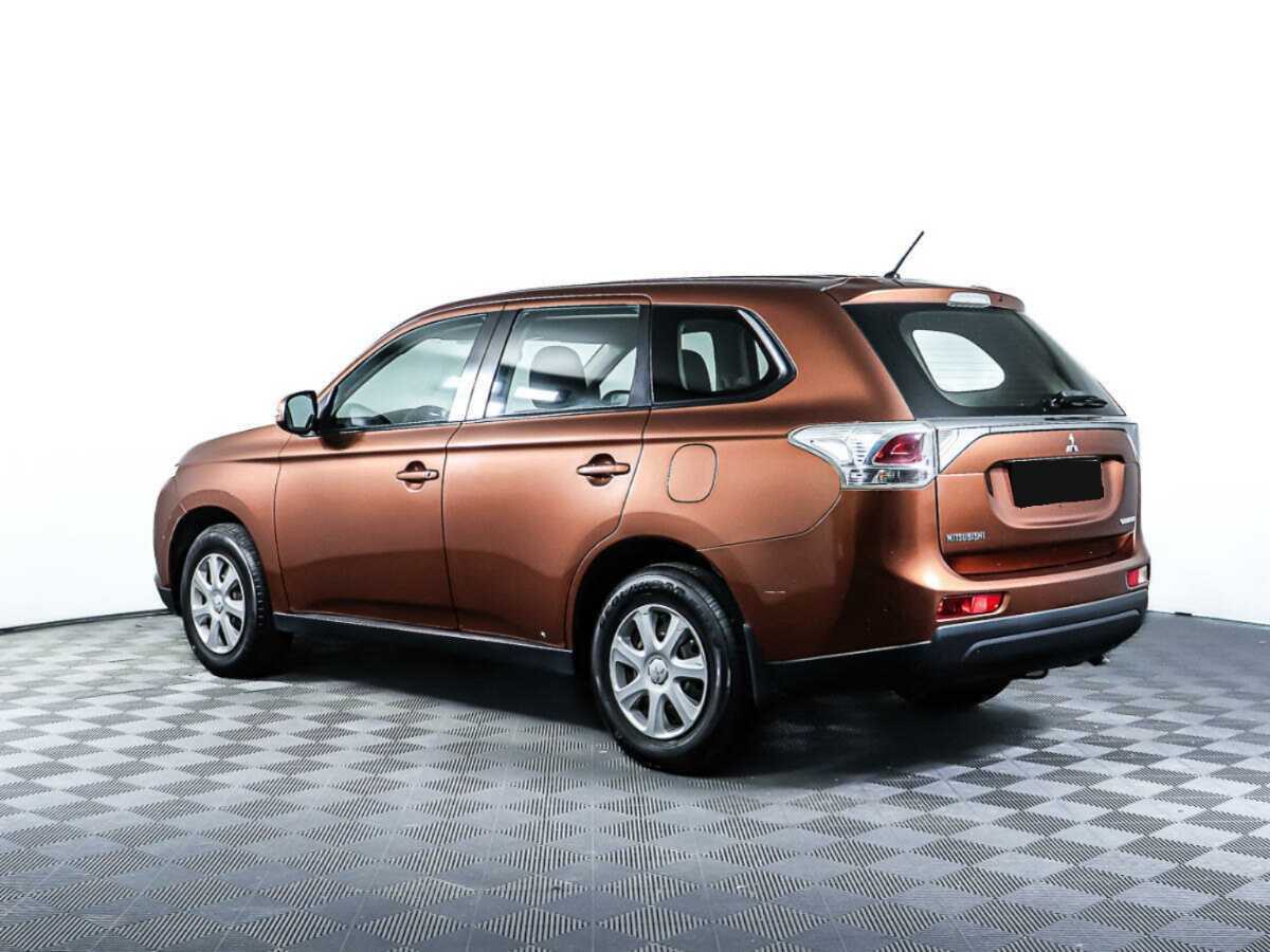Купить Mitsubishi Outlander с пробегом. Фото: #6