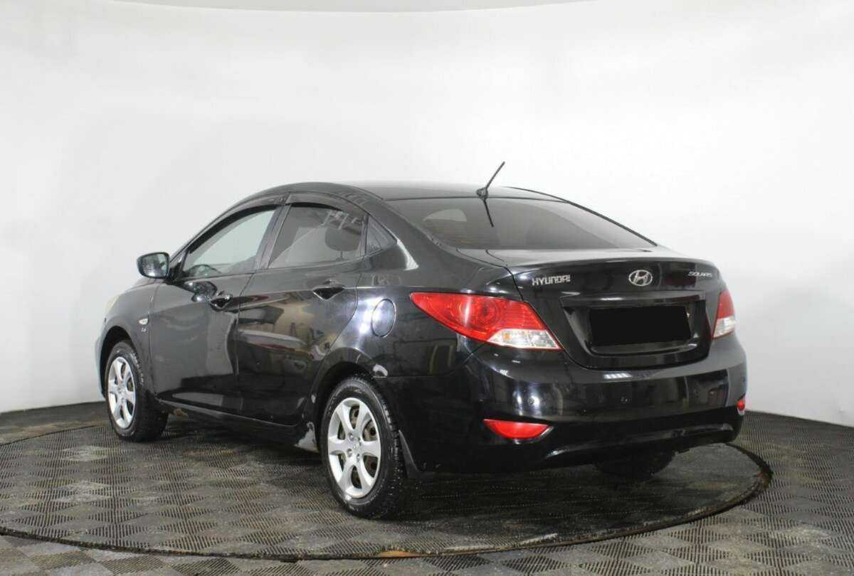 Купить Hyundai Solaris с пробегом. Фото: #6