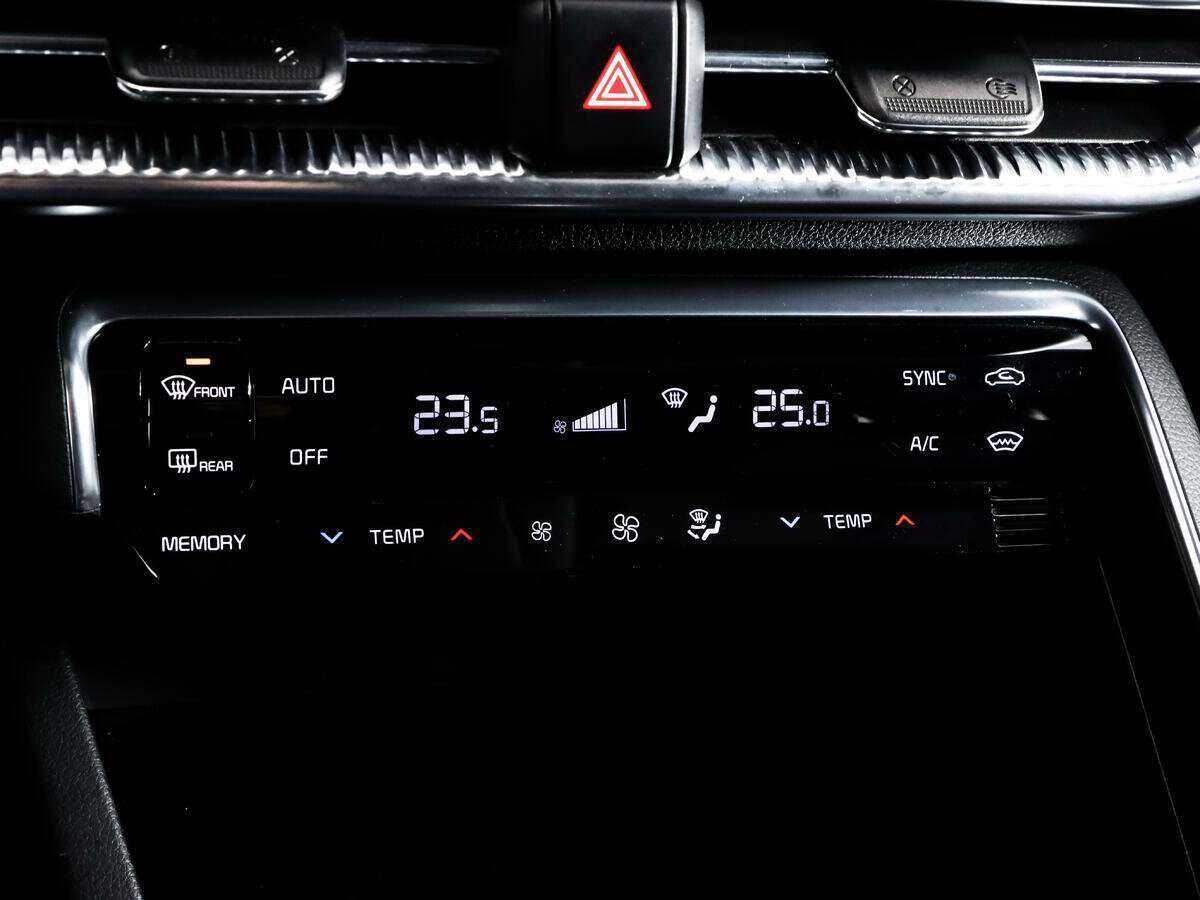 Купить Kia K5 с пробегом. Фото: #15