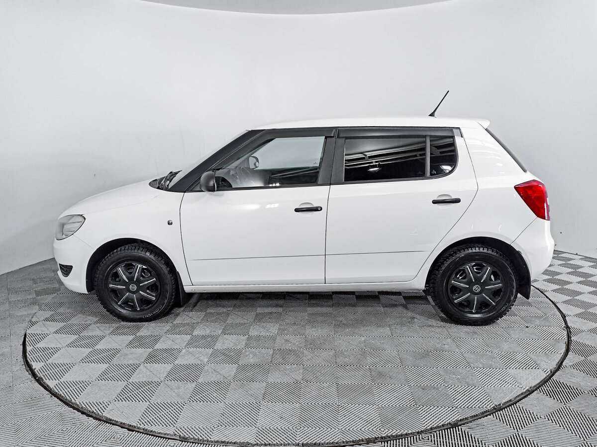 Купить Skoda Fabia с пробегом. Фото: #7
