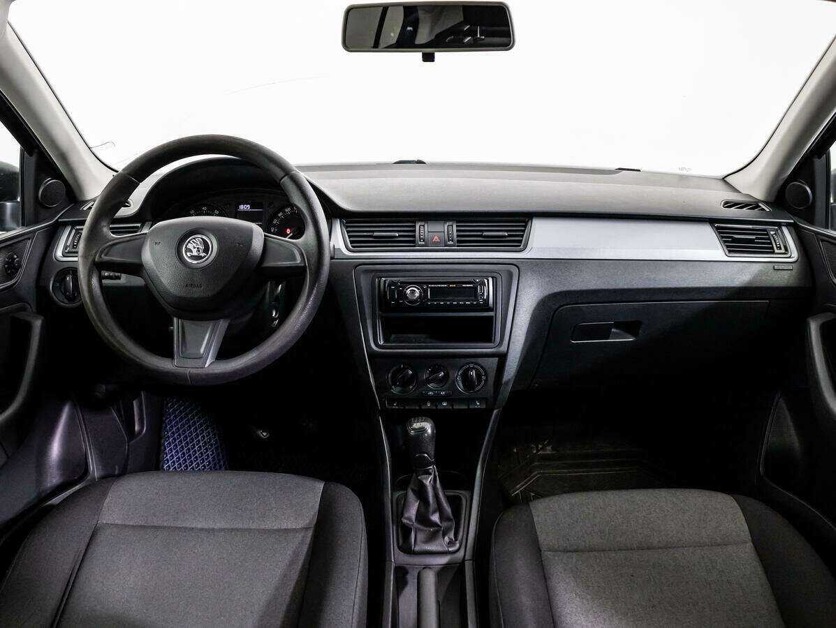 Купить Skoda Rapid с пробегом. Фото: #11