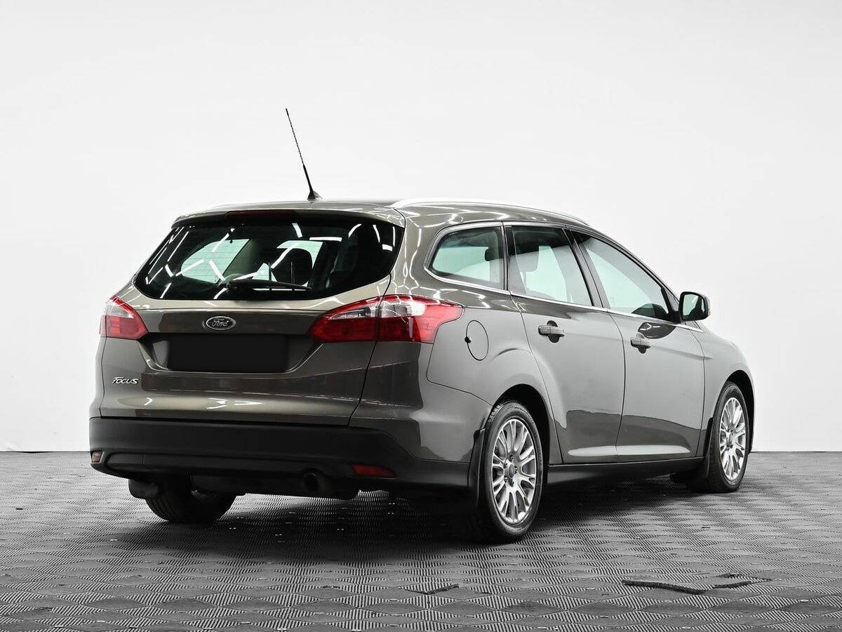 Купить Ford Focus с пробегом. Фото: #3