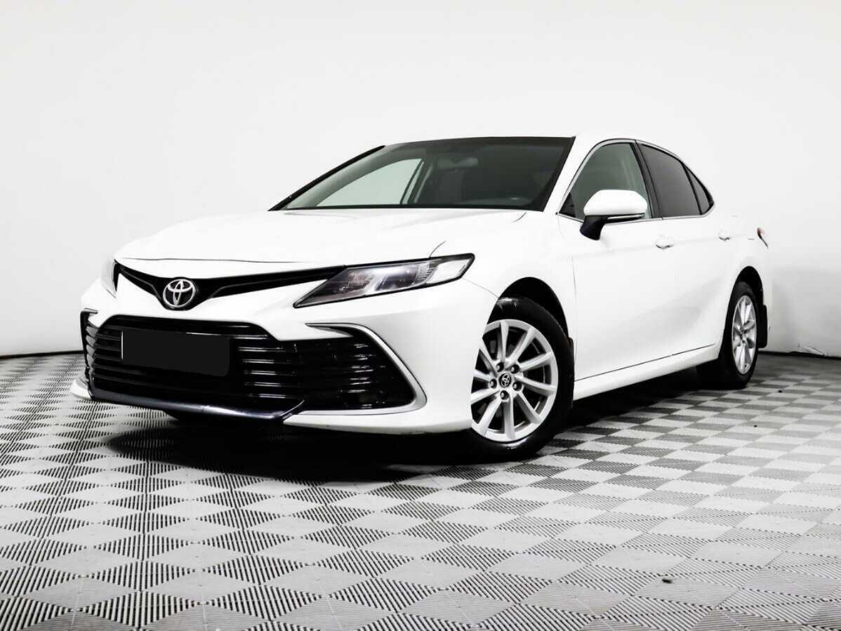 Купить Toyota Camry с пробегом. Посмотреть фото